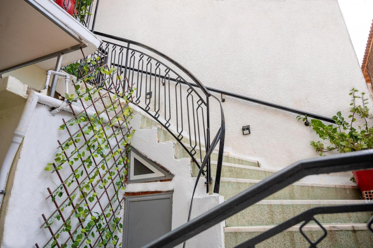 Sea View Nikos Apartment 纳夫普利翁 外观 照片